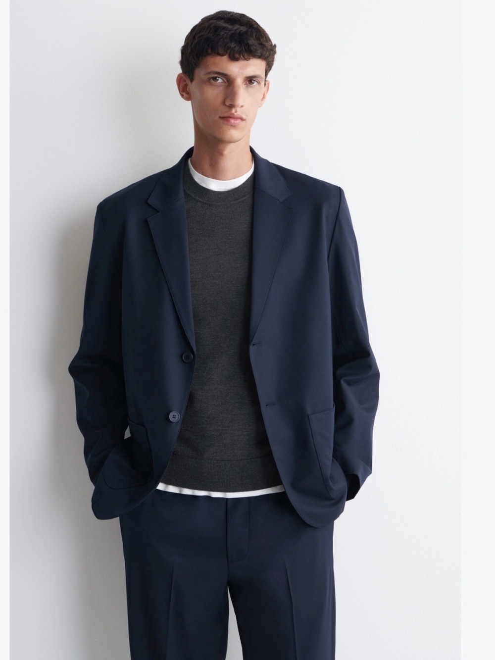 NWOT COS Navy Two-Button Single Breasted Men's Blazer, linen blend